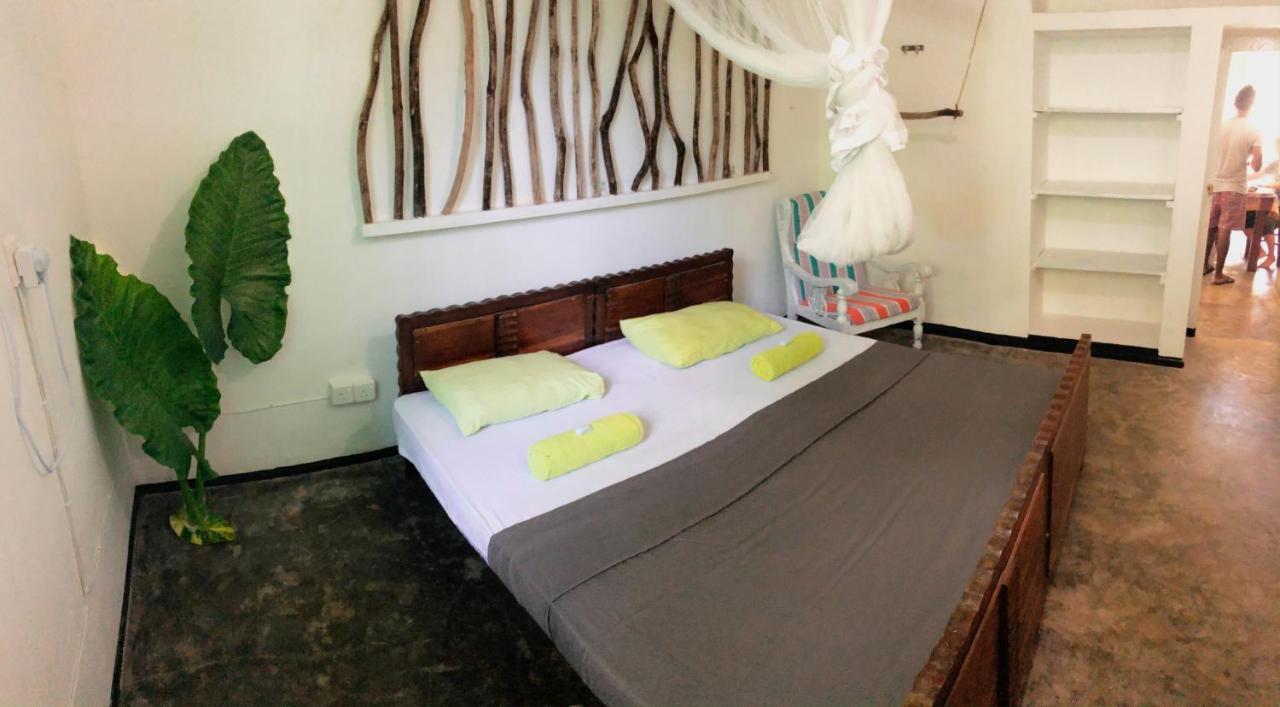 Dodanduwa Circus Lagoon Hideaway B&B 외부 사진