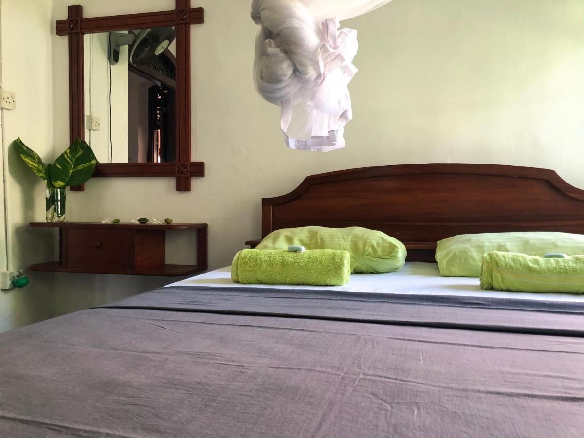 Dodanduwa Circus Lagoon Hideaway B&B 외부 사진