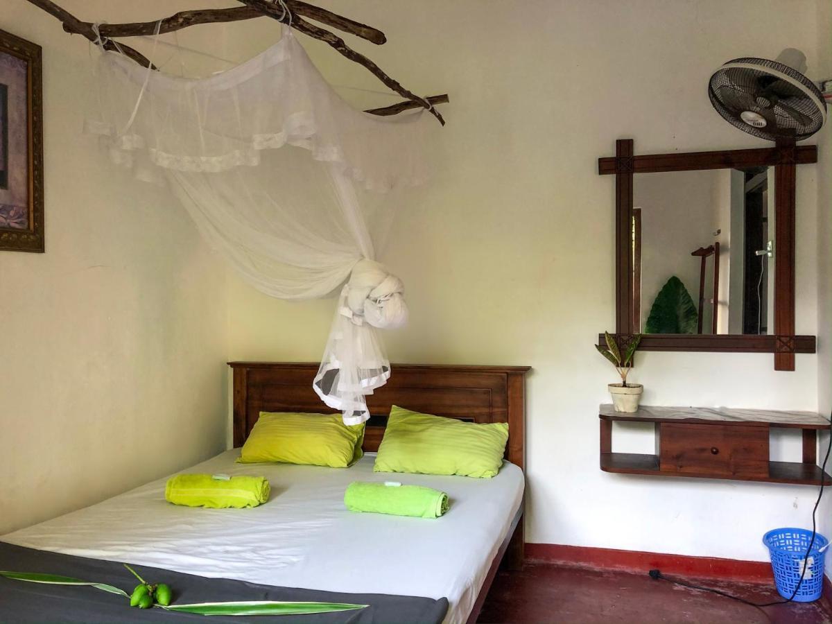 Dodanduwa Circus Lagoon Hideaway B&B 외부 사진